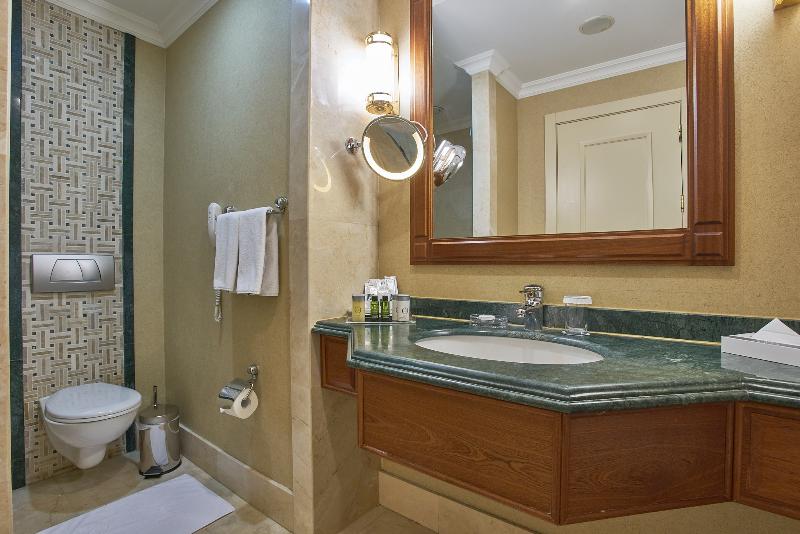 اتاق لوکس با تخت بزرگ, Rixos President Hotel Astana