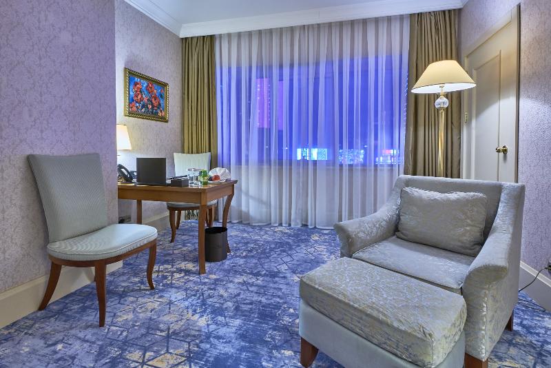 اتاق لوکس با تخت بزرگ, Rixos President Hotel Astana
