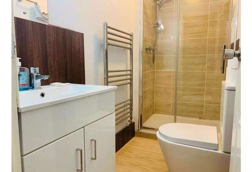 اتاق استاندارد, Swandown