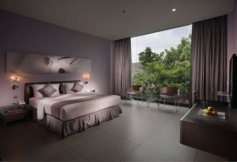 اتاق لوکس, Fm7 Resort Hotel   Jakarta Airport