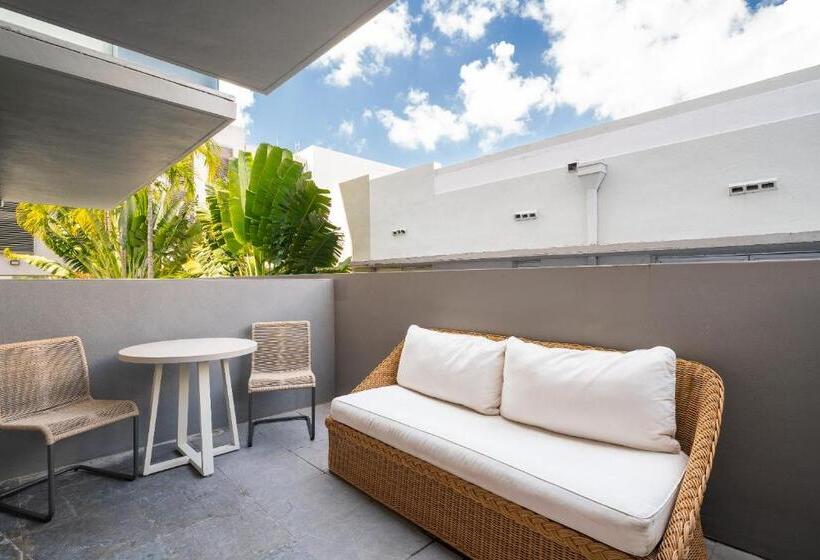 스탠다드 스튜디오 (테라스구비), Boulan South Beach
