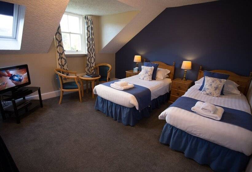 اتاق استاندارد سه نفره, Brathay Lodge