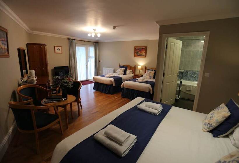 اتاق خانوادگی, Brathay Lodge