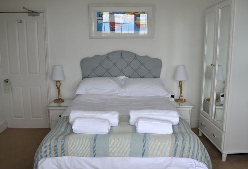 اتاق استاندارد با چشم‌انداز دریا, Tregony Guest House