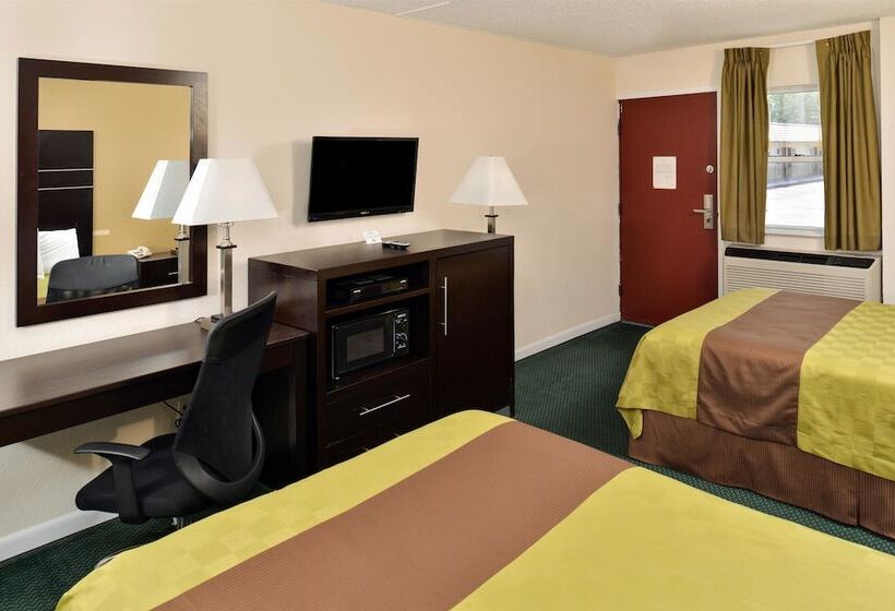 带2个双人床的标准工作室, Americas Best Value Inn Port Jefferson Station Long Island