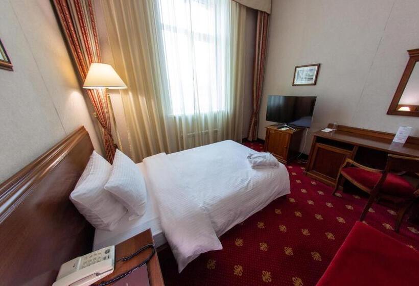 اتاق استاندارد یک نفره, Grand Tien Shan