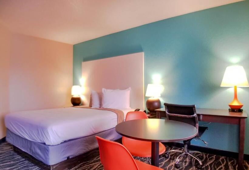 اتاق استاندارد با تخت بزرگ برای معلولان, Howard Johnson By Wyndham Houston Hobby