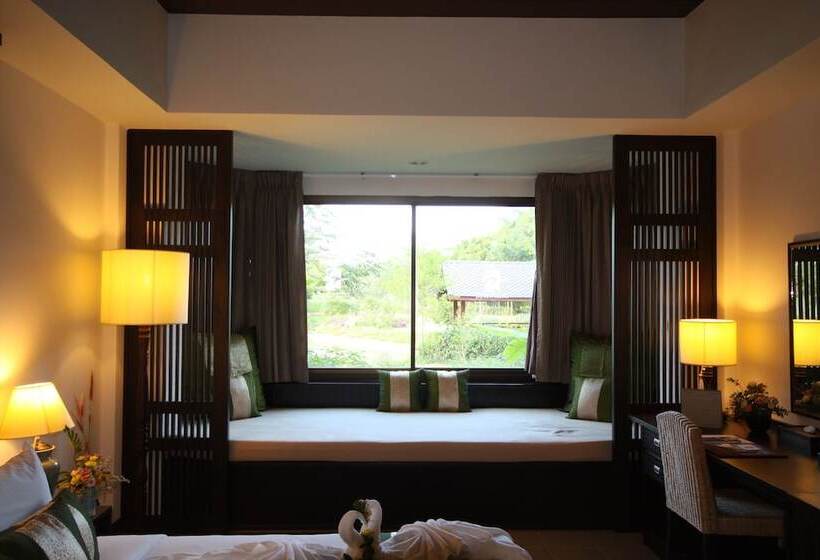 اتاق لوکس, Mae Jo Golf Resort & Spa