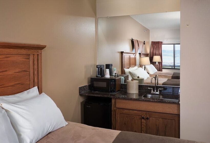 Номер Стандарт 2 Двуспальные Кровати, Arrowwood Resort At Cedar Shore