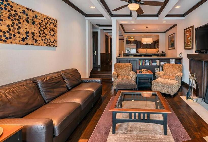 3 Bedroom Premium Apartment, Creekside At Beaver Creek