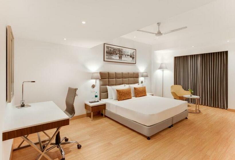 חדר דחוקס עם מיטת קינג, Aketa Rajpur Road Dehradun, Dehradun