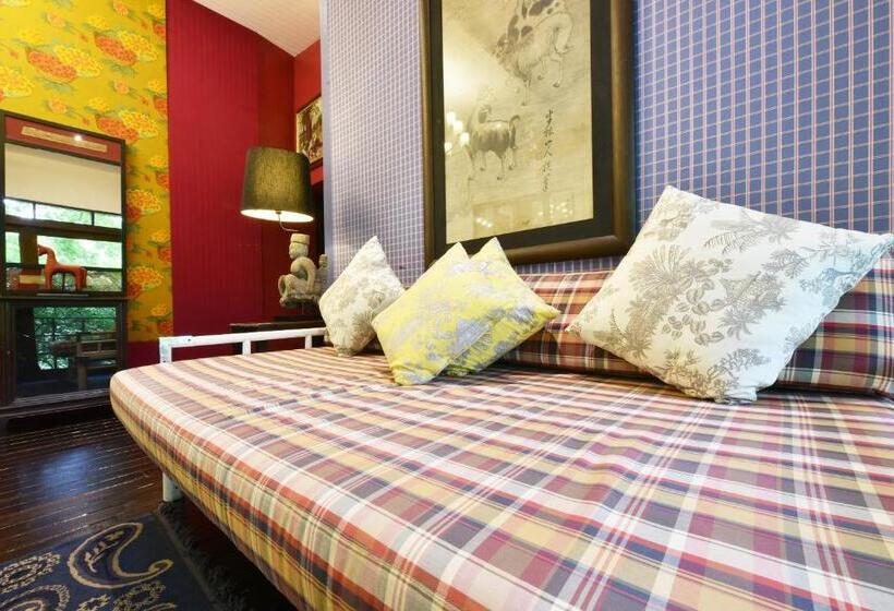 ویلای 2 خوابه با هیدروماساژ, Zantiis Ndol Villas