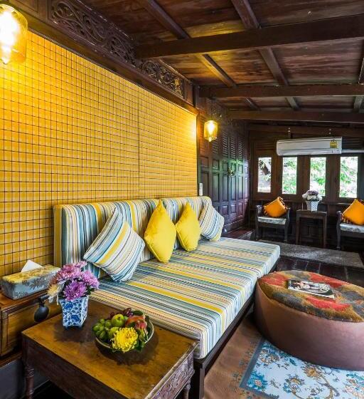 ویلای 1 خوابه, Zantiis Ndol Villas