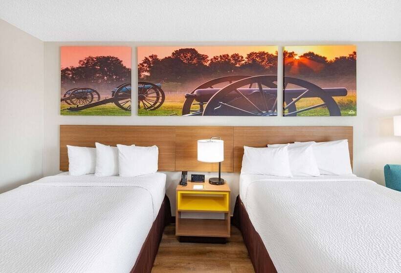 Номер Стандарт 2 Двуспальные Кровати, Days Inn By Wyndham Charlottesville/university Area