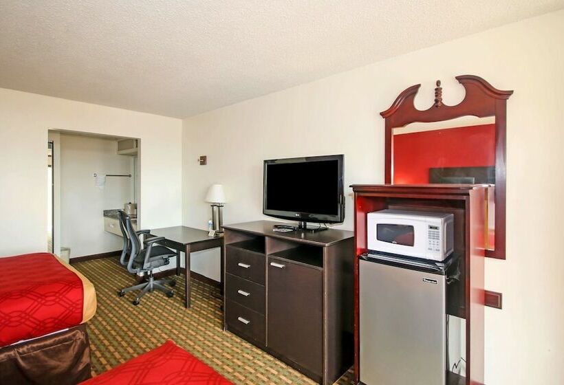 Номер Стандарт 2 Двуспальные Кровати, Econo Lodge Inn And Suites   Pilot Mountain