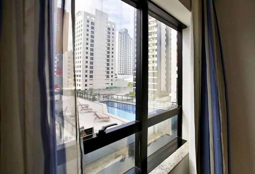Люкс Повышенной Комфортности, Quality Hotel & Suítes São Salvador