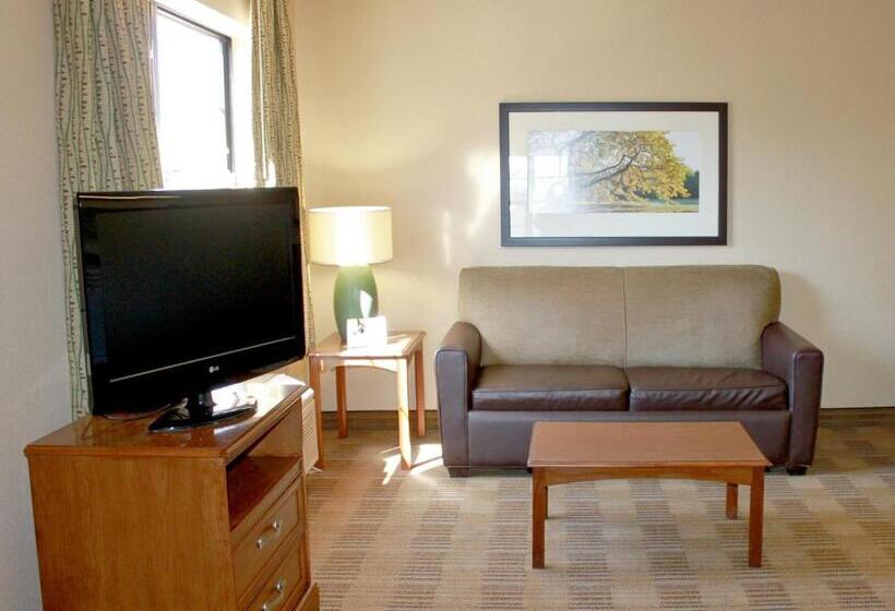 سوئیت برای معلولان, Mainstay Suites Raleigh North