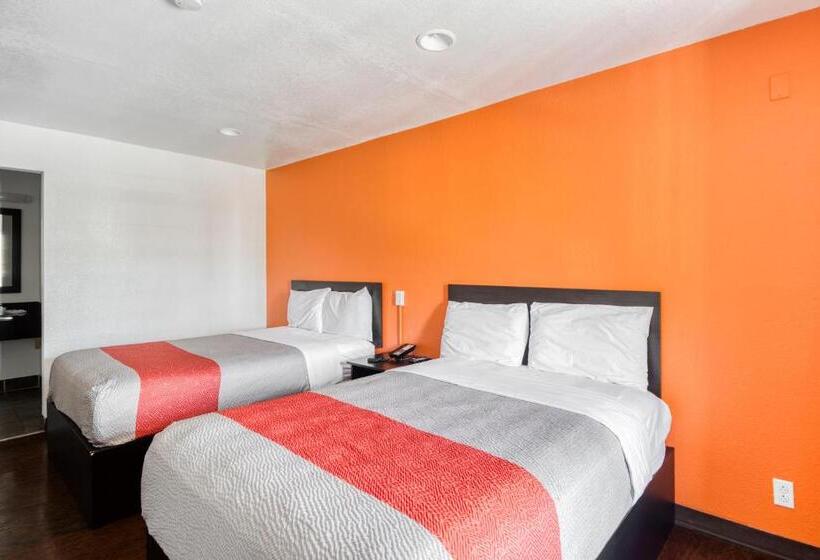 带2个双人床的标准工作室, OYO Hotel Baton Rouge East I-12