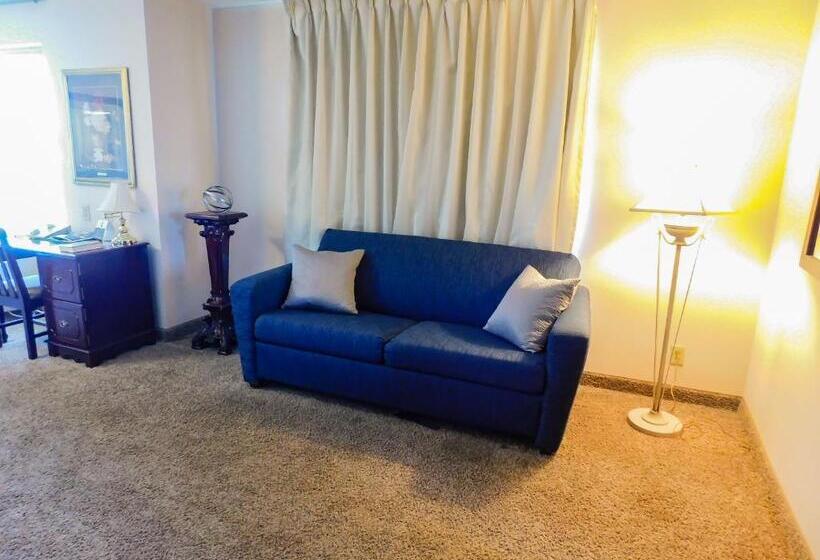 جناح سوبيريور, Days Inn & Suites By Wyndham Pocahontas