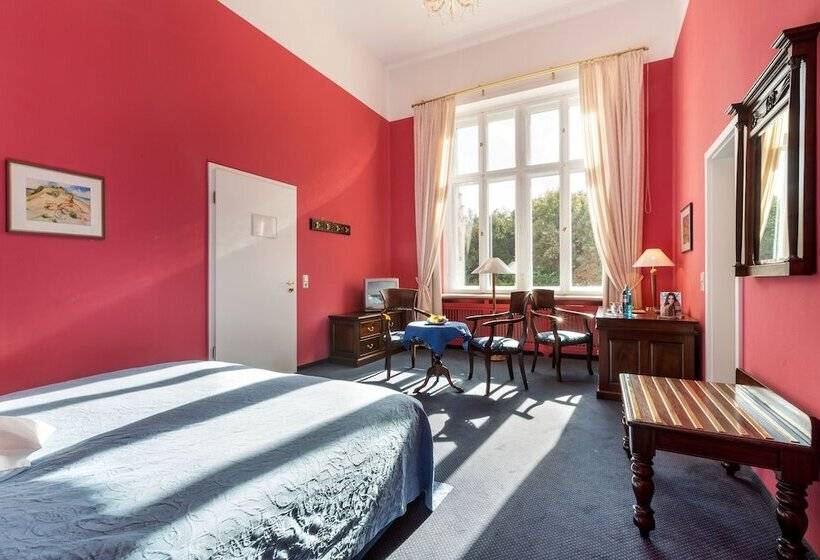 Семейный Номер, Schlosshotel Ralswiek