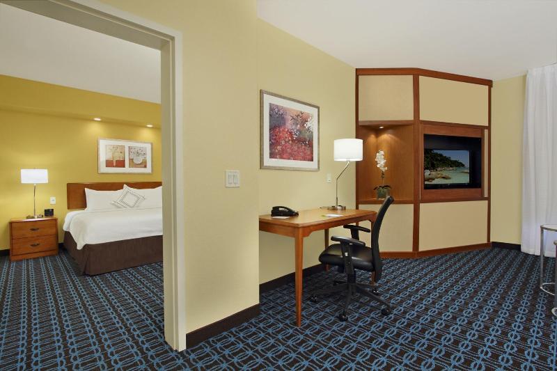 Люкс Кровать Кинг, Fairfield Inn & Suites By Marriott Fairfield Napa Valley Area