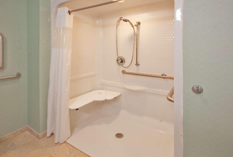 Стандартный Номер Кровать Кинг, Hampton Inn Dahlgren