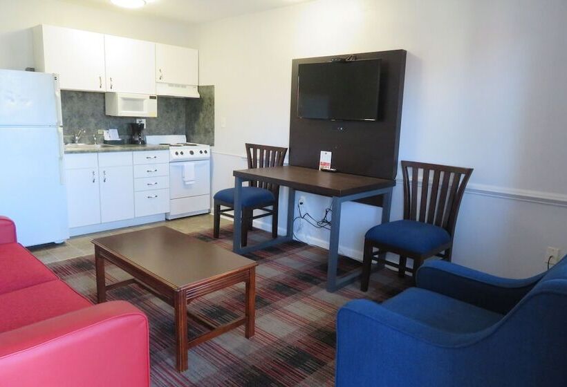 套房, Luxbury Inn & Suites