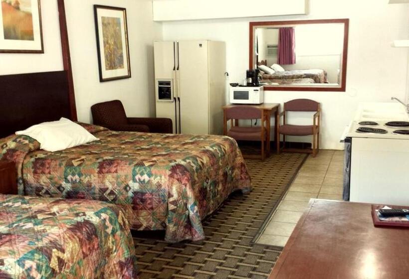 Люкс, Executive Inn & Suites
