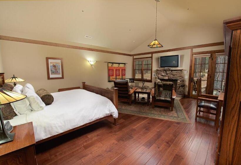 Дом 1 Спальня, Fivepine Lodge