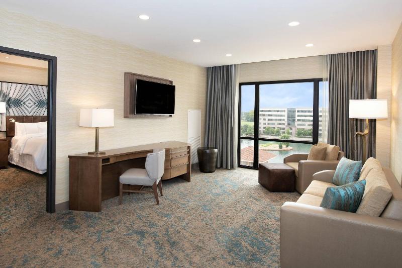 스위트 킹사이즈 침대, The Westin Huntsville