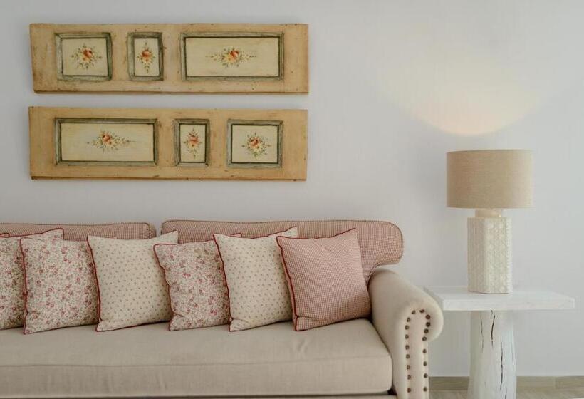 سوئیت با تخت بزرگ, Senses Boutique