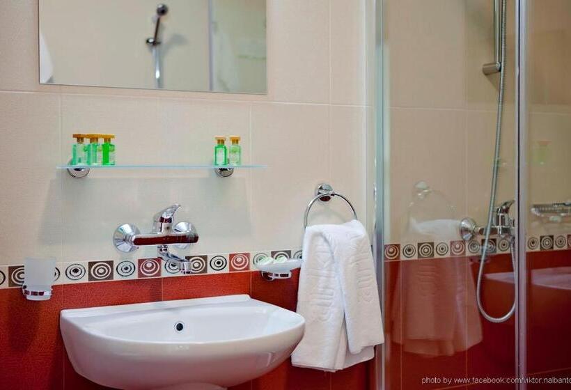 Номер Стандарт Вид на Парк, Arkutino Family Resort