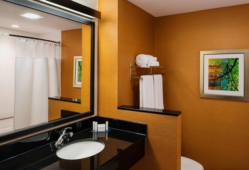 스탠다드 스튜디오, Fairfield Inn & Suites By Marriott Winnipeg