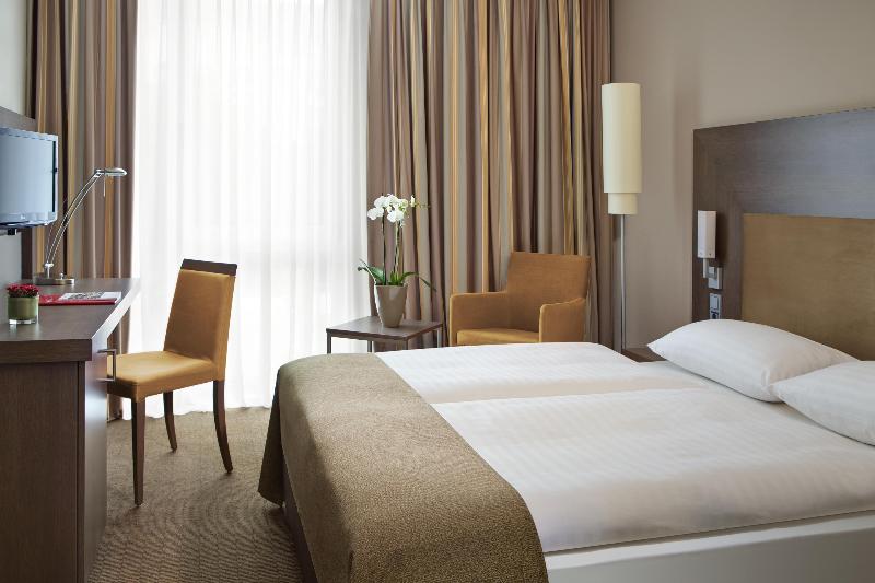 اتاق استاندارد, Intercityhotel Darmstadt