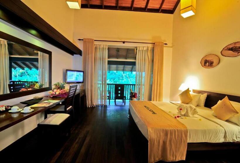 Номер Deluxe, Grand Udawalawe Safari Resort