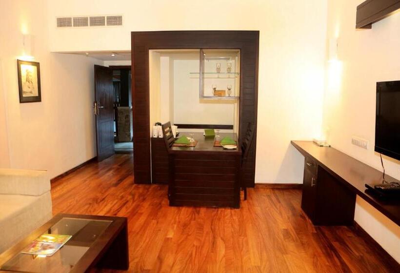 Люкс, Grand Udawalawe Safari Resort