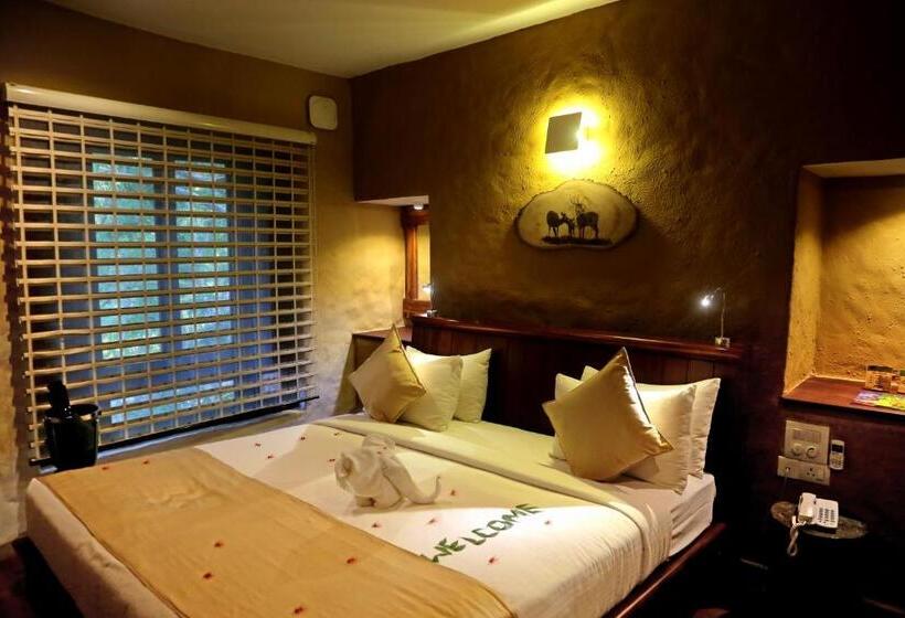 Номер Стандарт, Grand Udawalawe Safari Resort