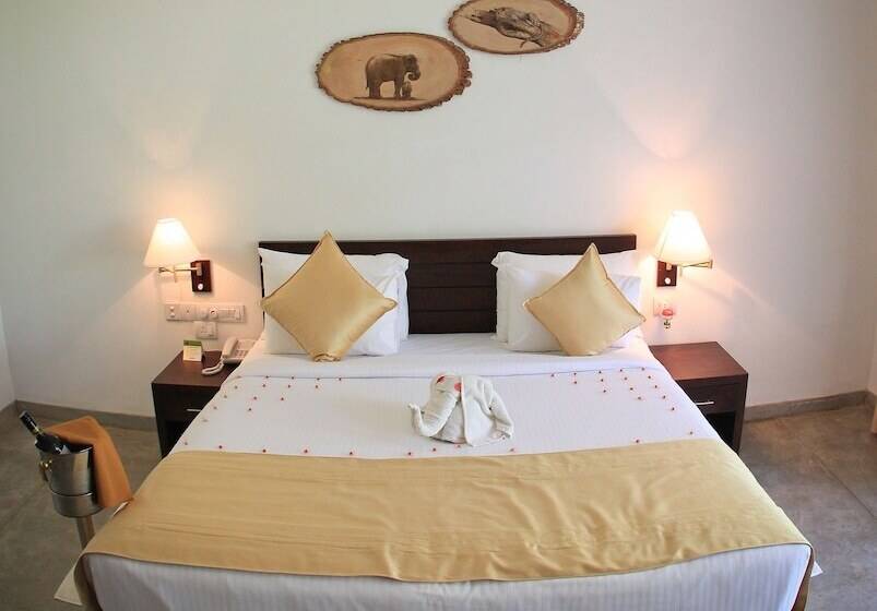 Номер Deluxe, Grand Udawalawe Safari Resort
