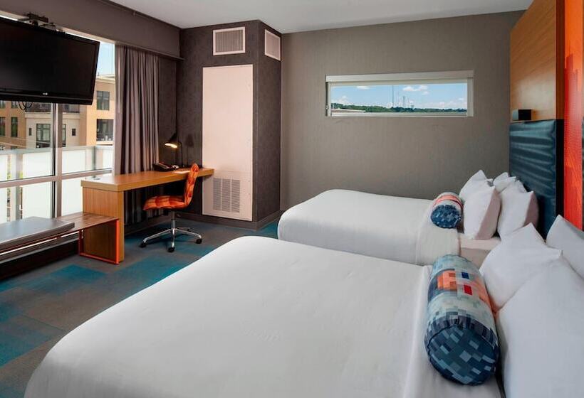 Номер Стандарт 2 Двуспальные Кровати, Aloft Birmingham Soho Square