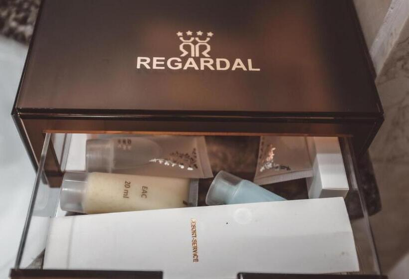 اتاق استاندارد با تخت دوبل, Regardal
