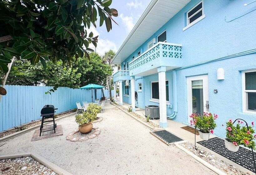 Люкс Повышенной Комфортности, The Pearl Beach Inn