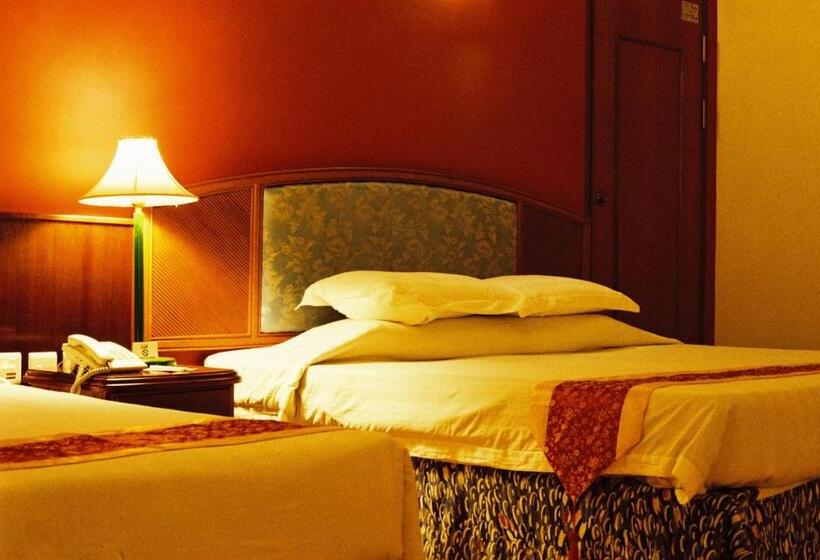 스탠다드 룸, Borneo Tropical Rainforest Resort