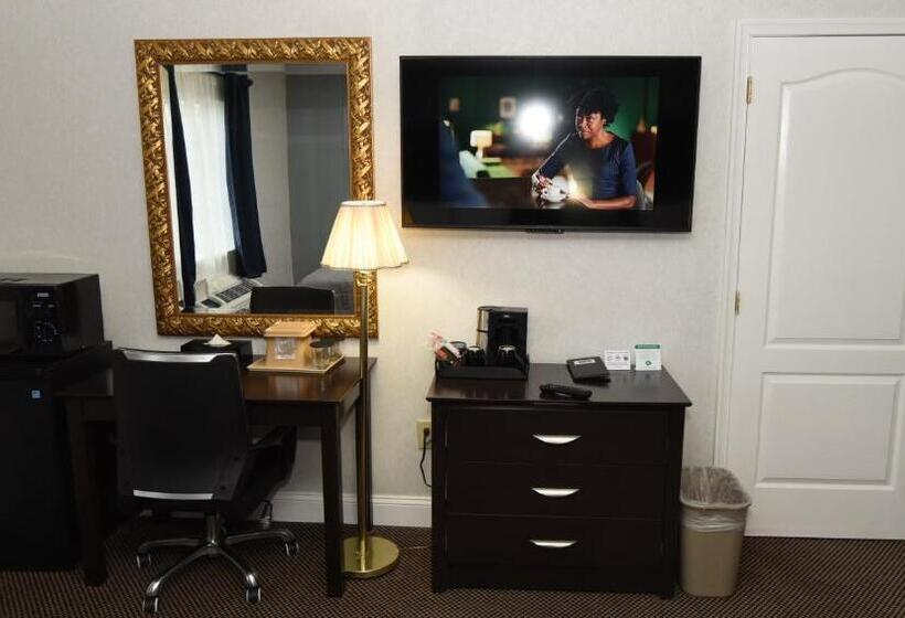 Номер Deluxe с Гидромассажем, Fairbridge Hotel Atlantic City