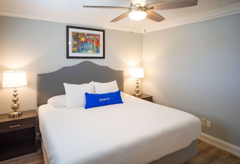 스위트, Frenchmen Orleans At 519, Ascend Hotel Collection