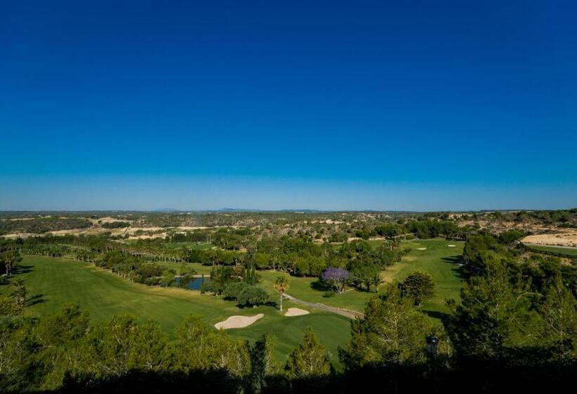 سوییت جونیور, Golf Campoamor