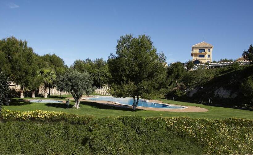 اتاق استاندارد یک نفره, Golf Campoamor