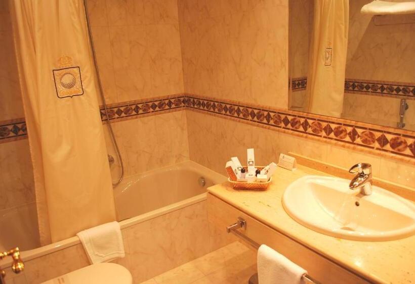 اتاق استاندارد یک نفره, Golf Campoamor