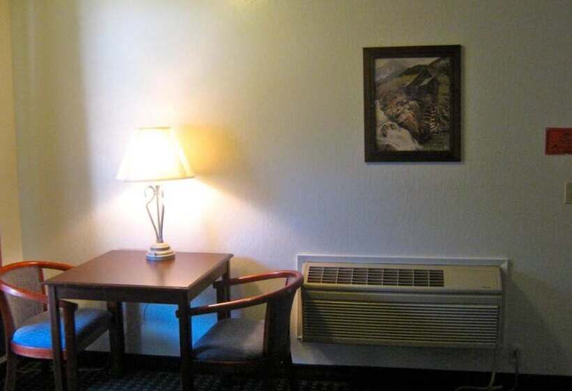 Номер Стандарт, Jamestown Railtown Motel