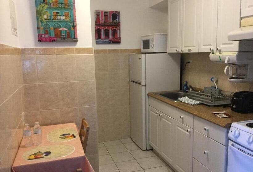 חדר סטודיו סטנדרד, Breakaway Inn