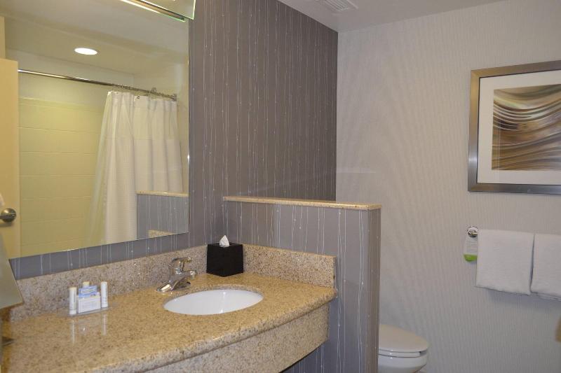 Стандартный Номер Кровать Кинг, Courtyard By Marriott Winchester Medical Center